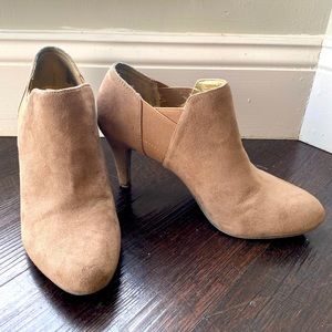 Nine West Tan Suede Heel Booties